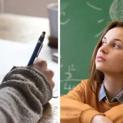 Dłoń pisząca długopisem na papierze i uczennica myśląca przed zieloną tablicą.