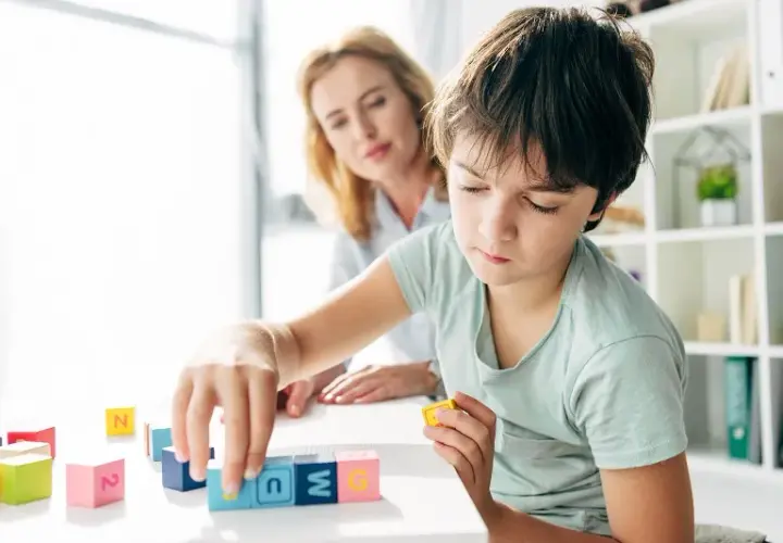Autyzm: Logopeda jak otworzyć dziecku świat komunikacji?