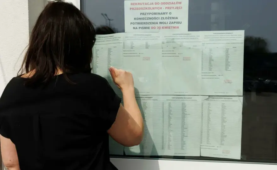 Kiedy wyniki rekrutacji do szkół średnich? Sprawdź daty i co robić!