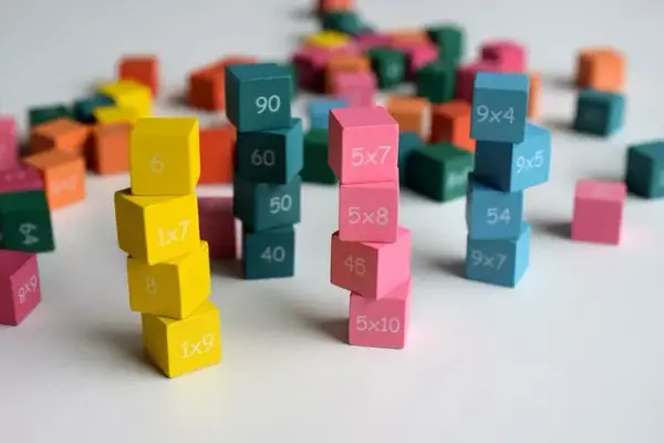 Matematyka dla ósmoklasisty: Jak pokonać trudności przed egzaminem?